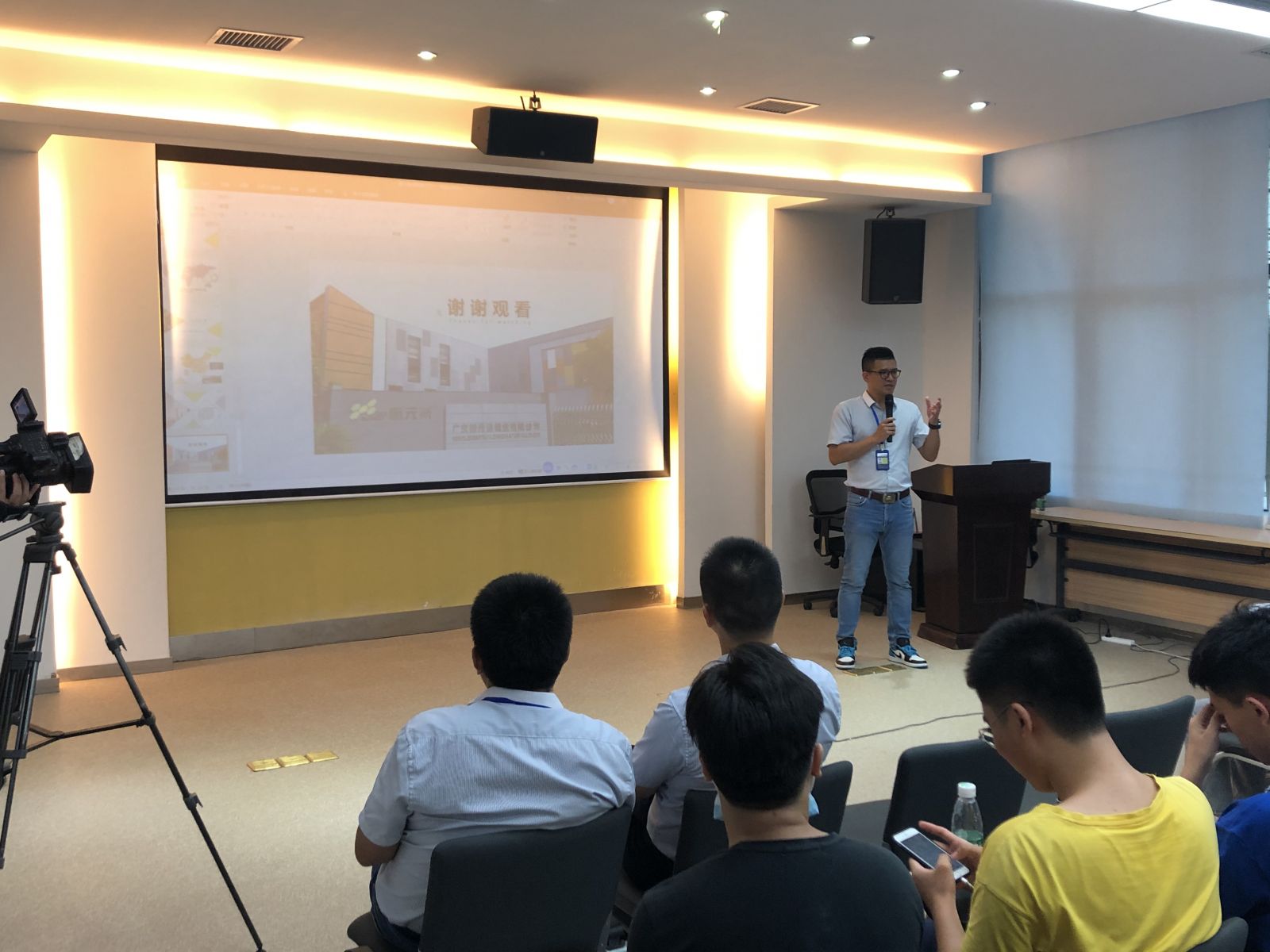 香港澳六宝典资料大全