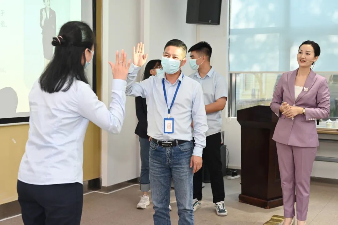 香港澳六宝典资料大全